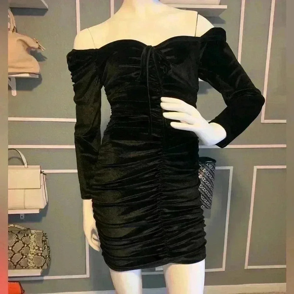 Bebop Ruched Velvet Sweetheart Mini Dress Cocktail Holiday Size Medium.  #307 - Picture 1 of 10